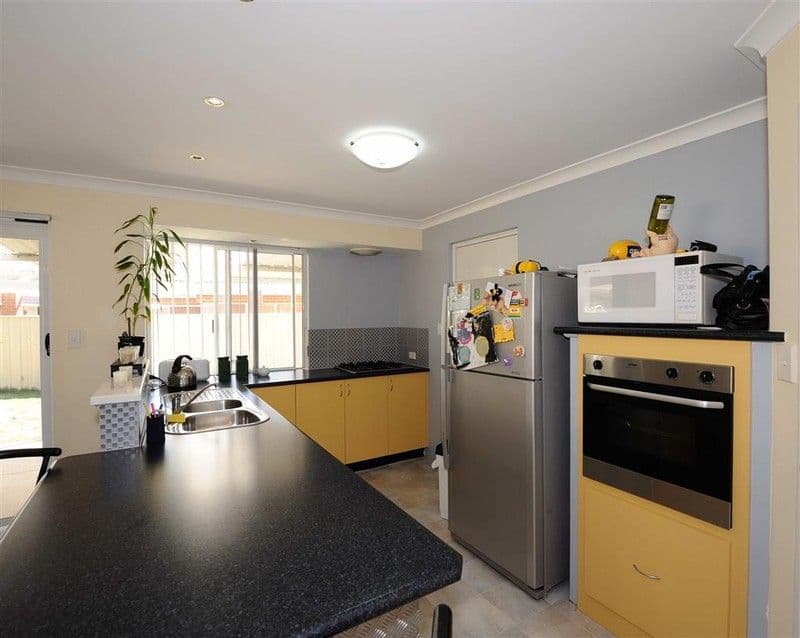 4 Freeling Road, PORT KENNEDY WA 6172, Port Kennedy - Thumbnail 3