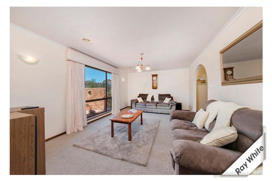 37 Mullan Street, FADDEN ACT 2904, Fadden - Thumbnail 2