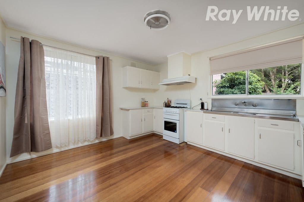 105 Greenwood Drive, Bundoora VIC 3083, Bundoora - Thumbnail 5