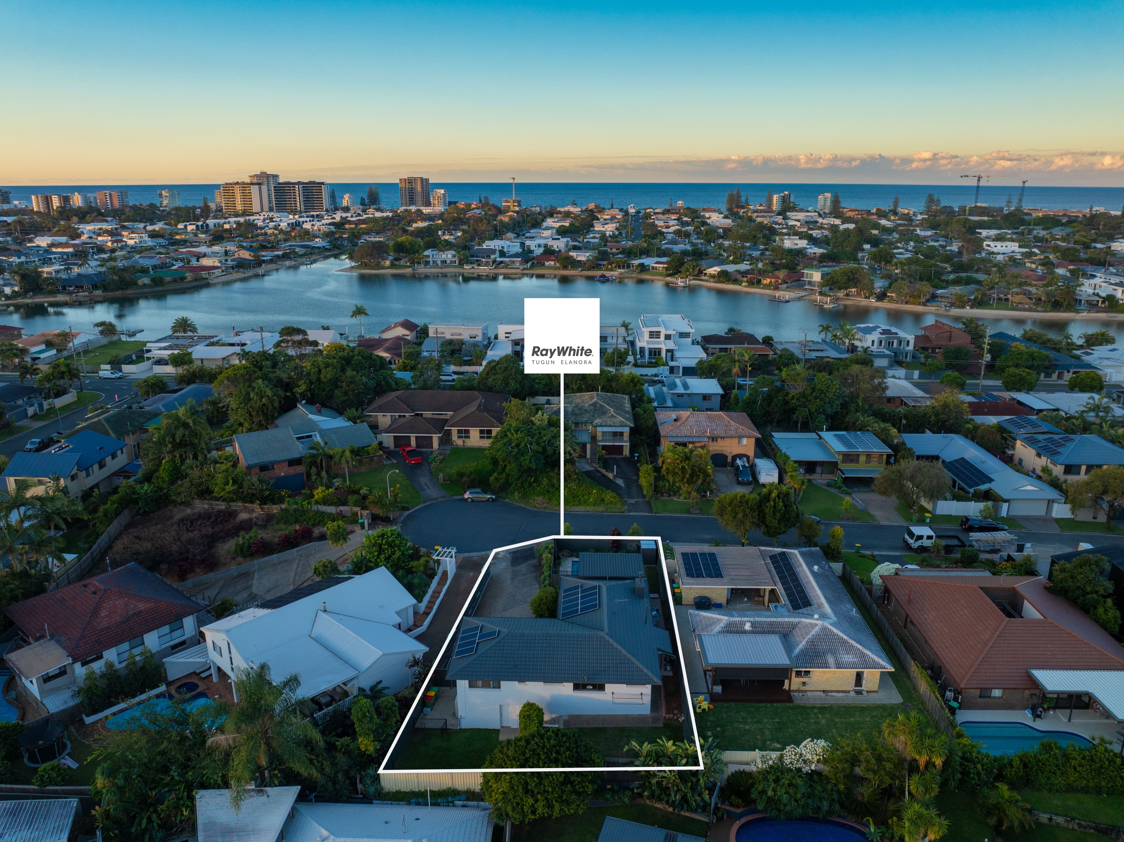 13 Oakwood Terrace, Palm Beach QLD 4221, Palm Beach - Thumbnail 3
