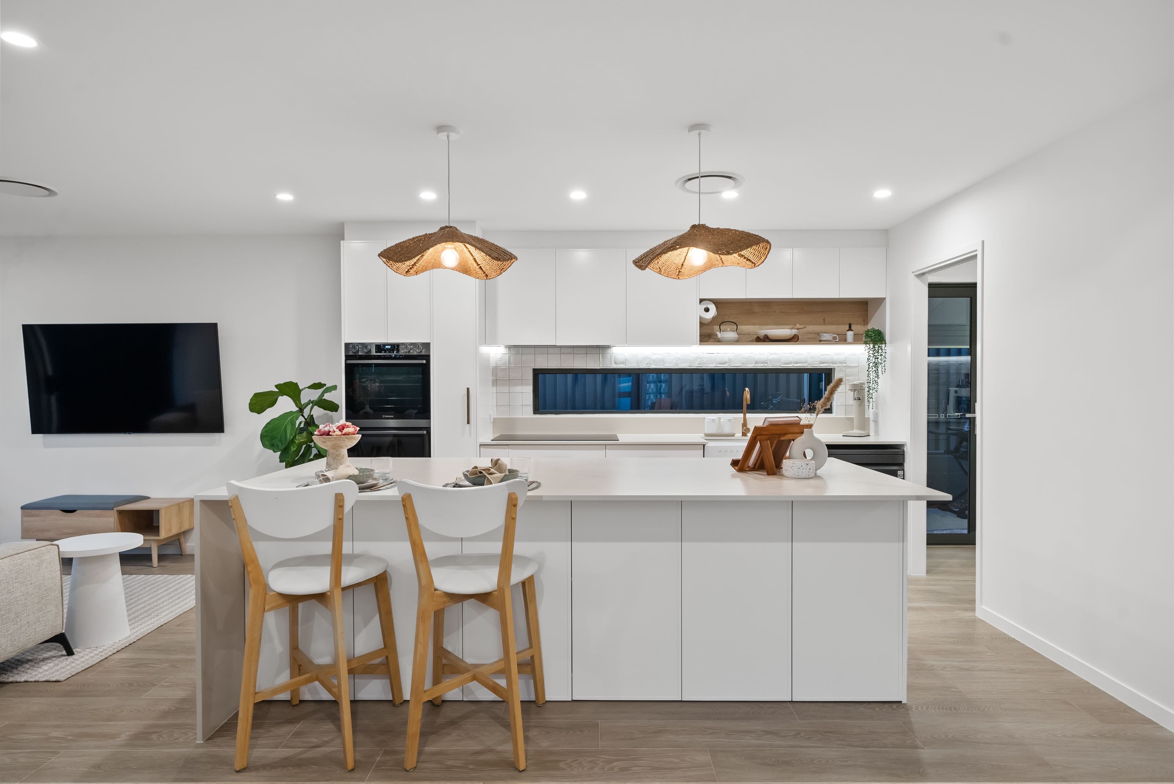 13 Oakwood Terrace, Palm Beach QLD 4221, Palm Beach - Thumbnail 5