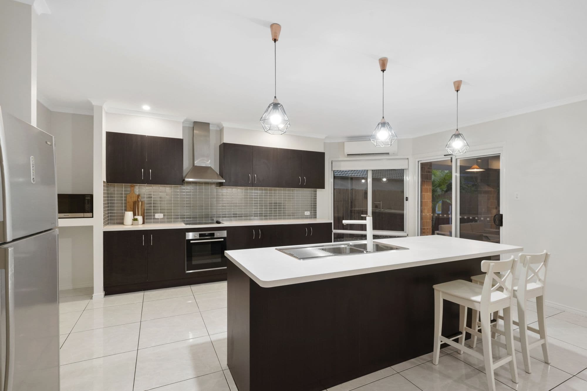 64 Roberts Drive, Maudsland QLD 4210, Maudsland - Thumbnail 6