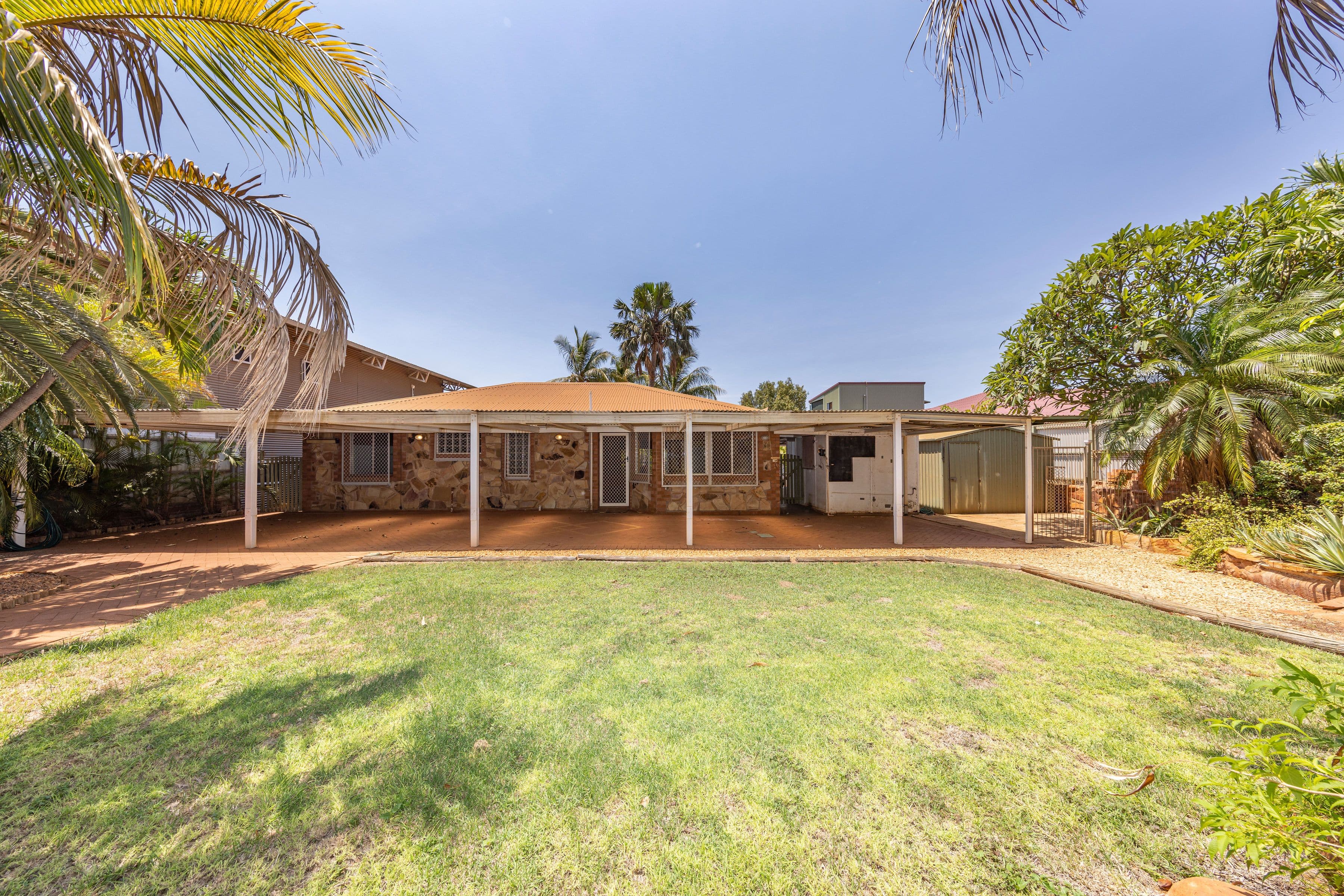 12 Fitzroy Crescent, Dampier WA 6713, Dampier - Thumbnail 3