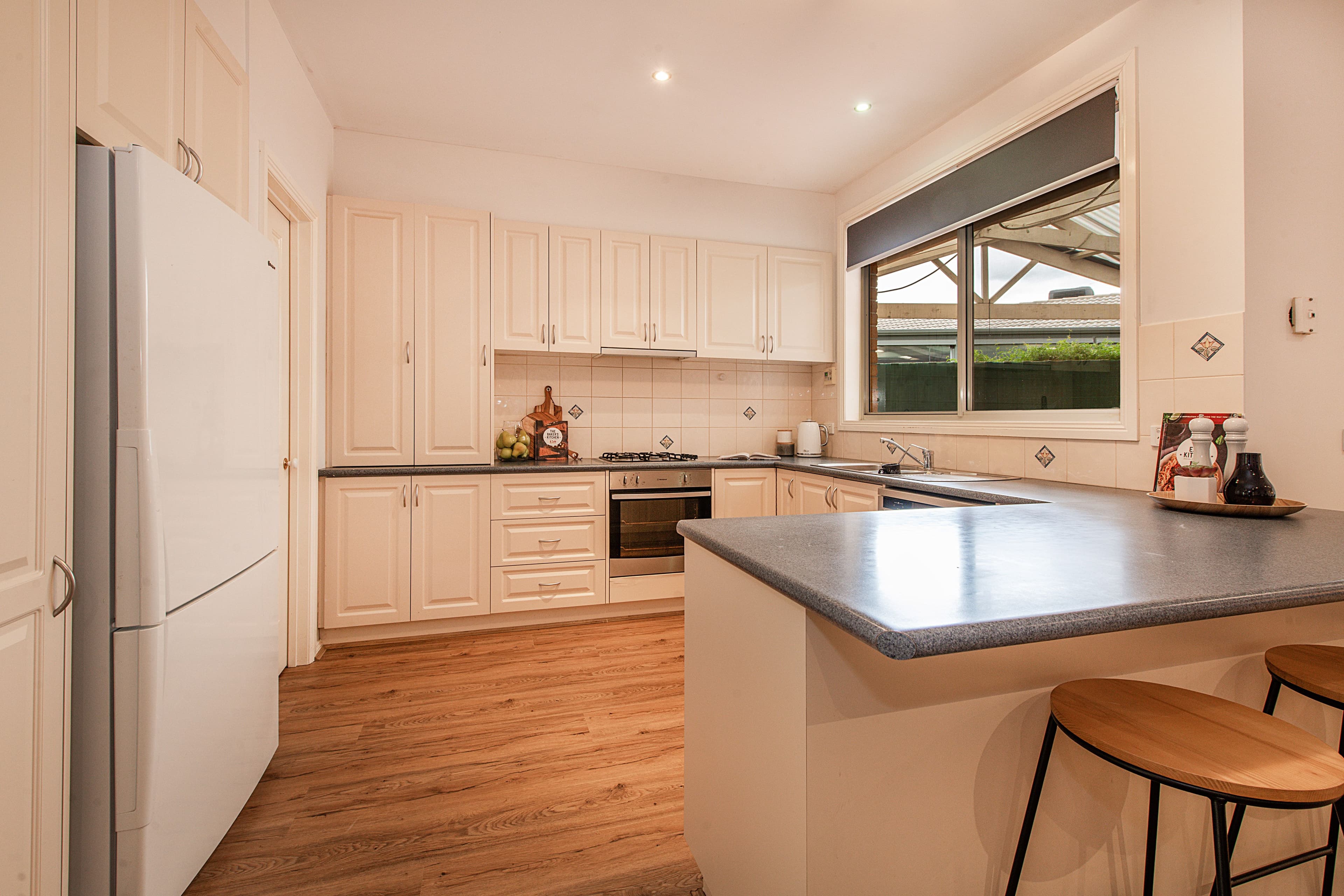 15 Mountain Ash Court, Upper Ferntree Gully VIC 3156, Upper Ferntree Gully - Thumbnail 2