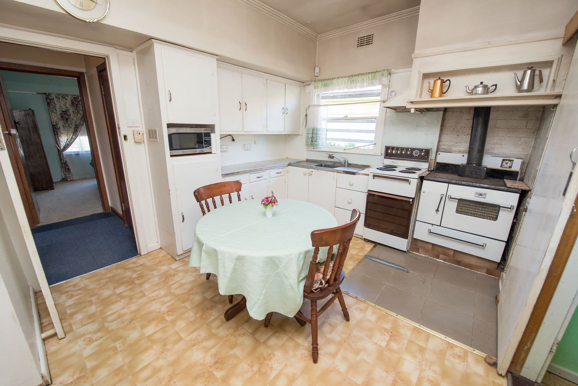 12 Brown Street, Swan Hill VIC 3585, Swan Hill - Thumbnail 3