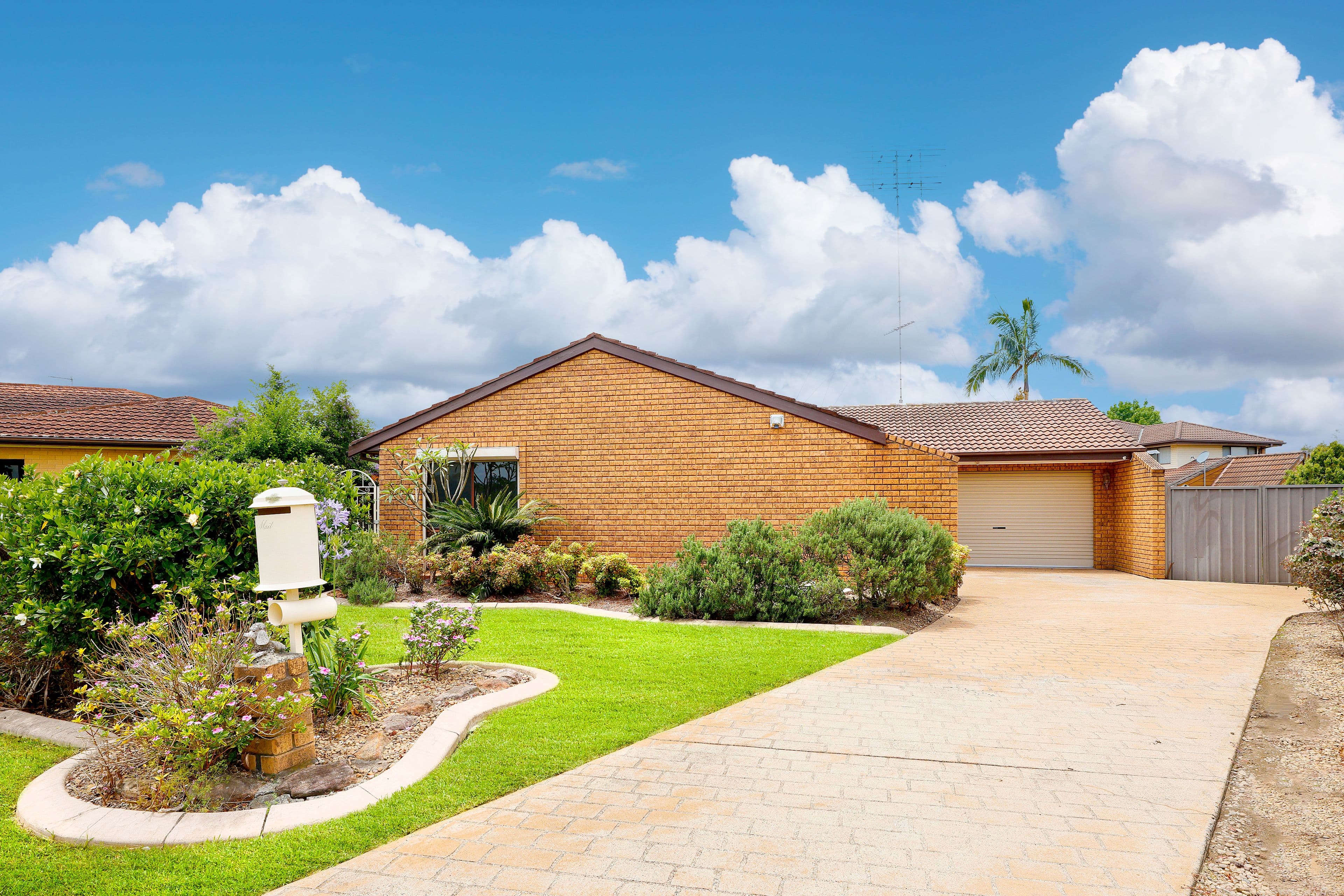 7 Graham Close, Cranebrook NSW 2749, Cranebrook - Image 1