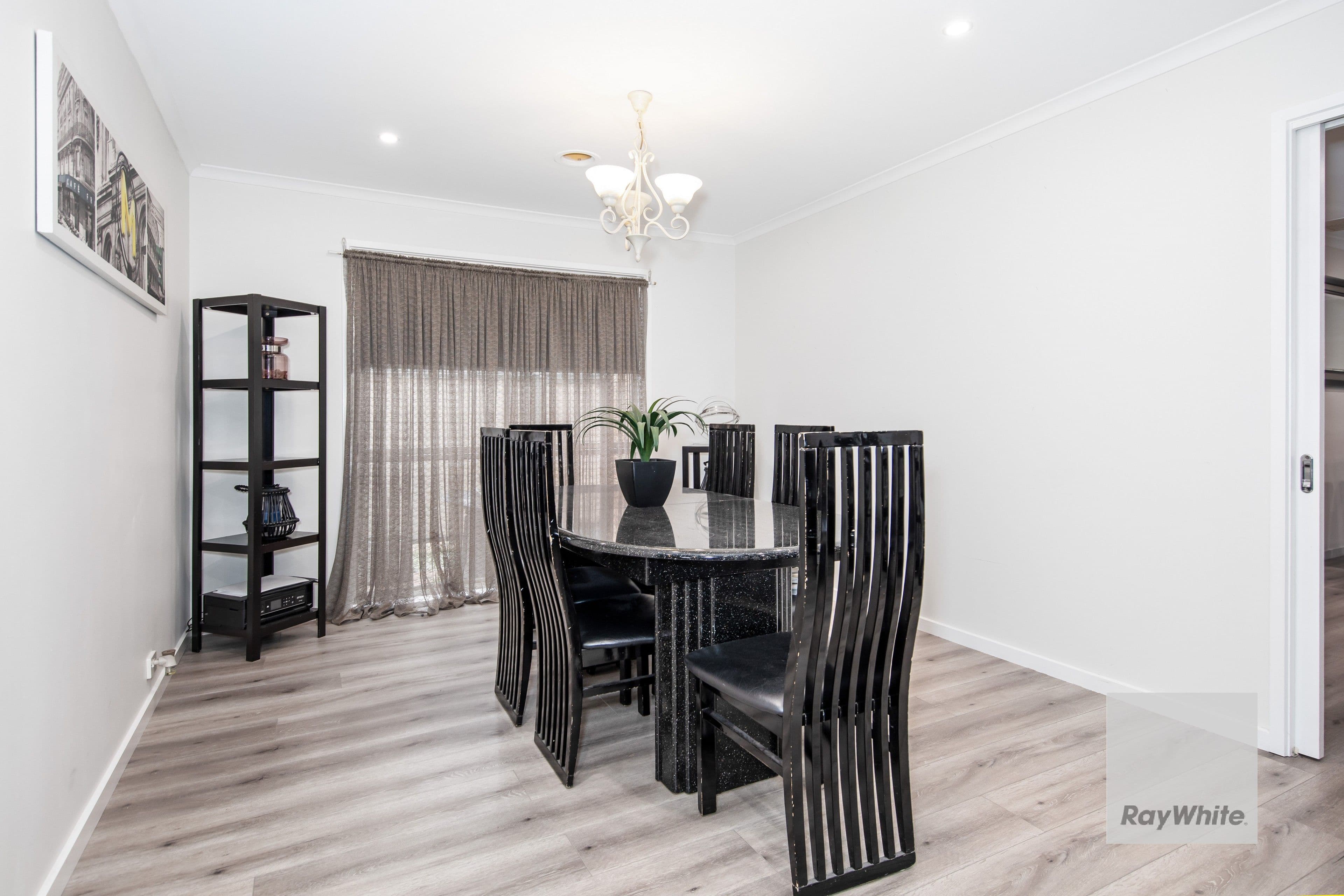 8 Cooper Court, Delahey VIC 3037, Delahey - Thumbnail 3