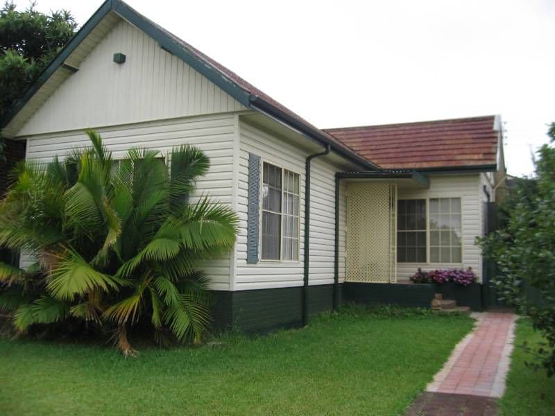 FAIRFIELD HEIGHTS NSW 2165, Fairfield Heights - Image 1