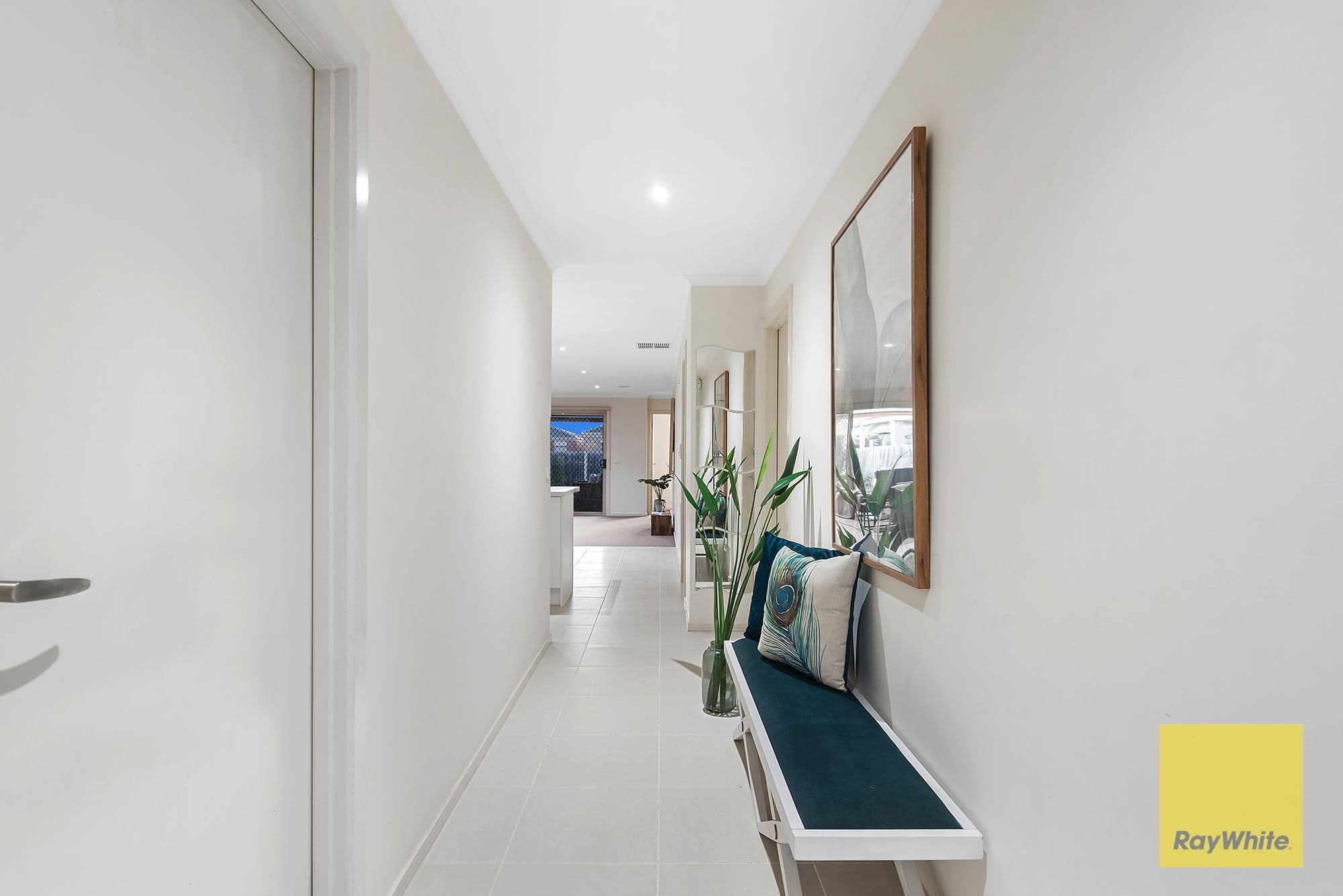 20 Galeff Avenue, Truganina VIC 3029, Truganina - Thumbnail 5