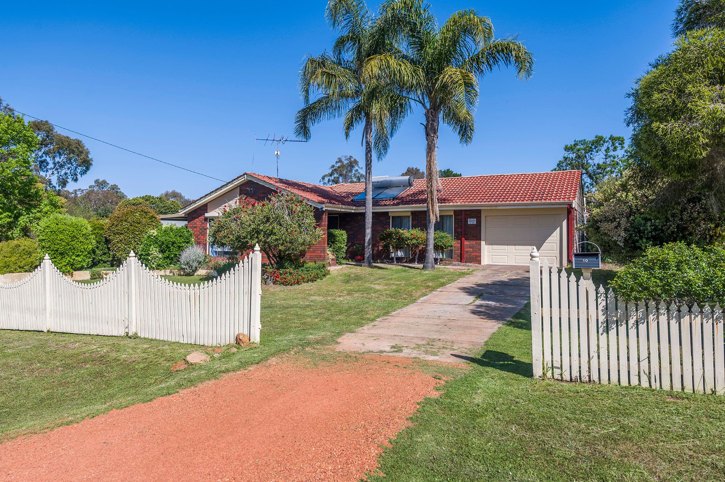 10 Willcox Street, Chidlow WA 6556, Chidlow - Image 1