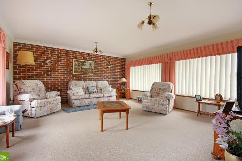 89 Parklands Drive, SHELLHARBOUR NSW 2529, Shellharbour - Thumbnail 2