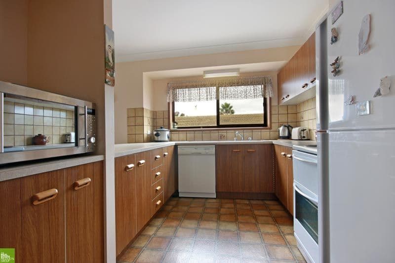 89 Parklands Drive, SHELLHARBOUR NSW 2529, Shellharbour - Thumbnail 3