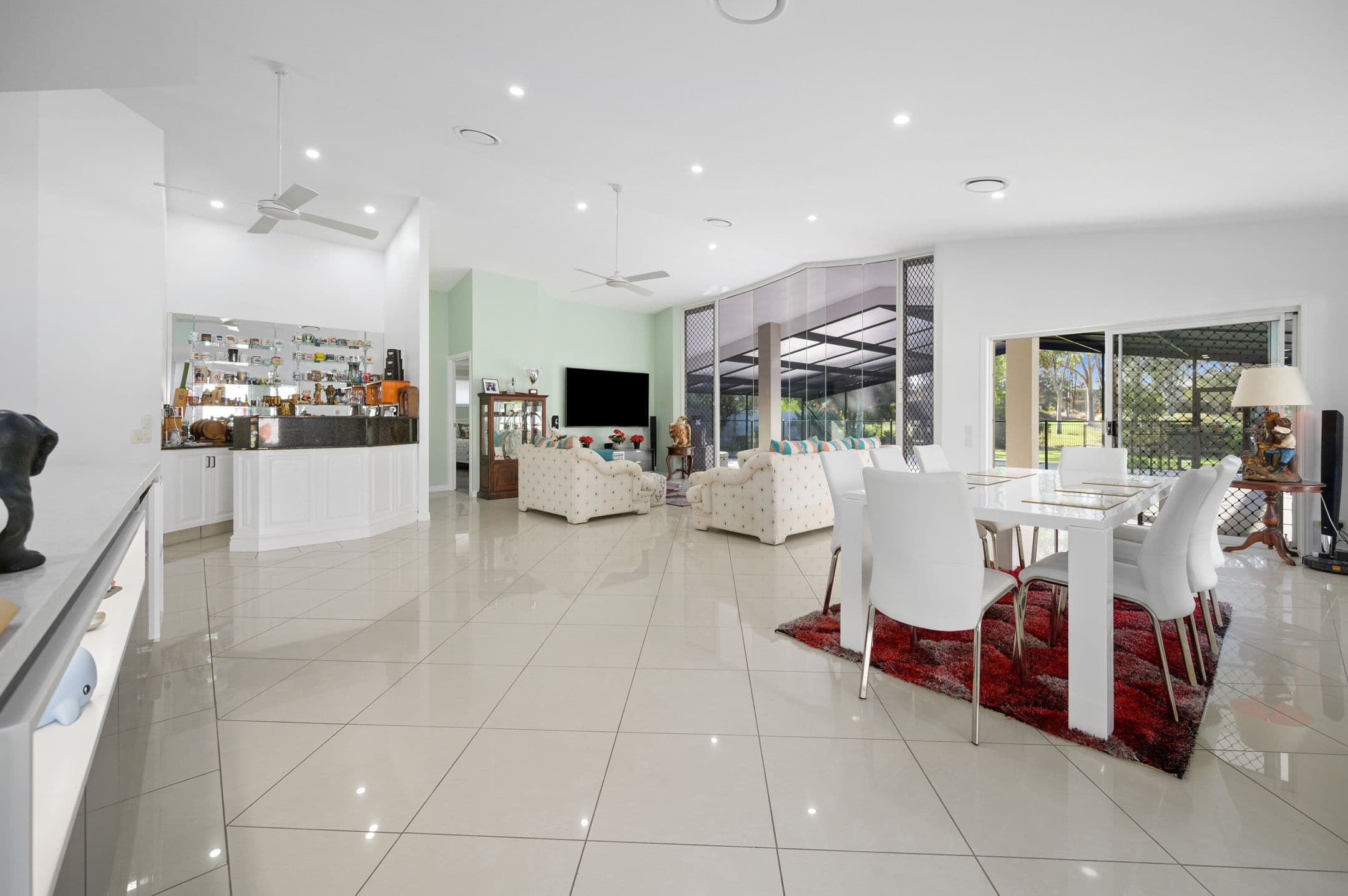 8204 Magnolia Drive West, Hope Island QLD 4212, Hope Island - Thumbnail 6