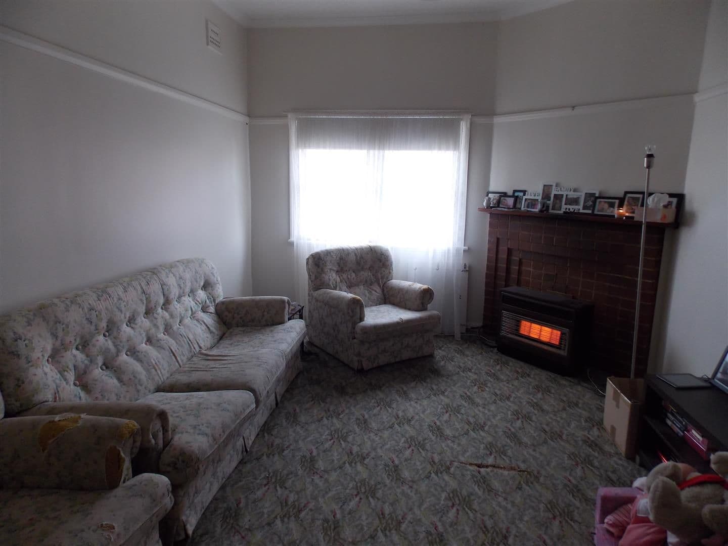 66 Mitchell Street, PARKES NSW 2870, Parkes - Thumbnail 3