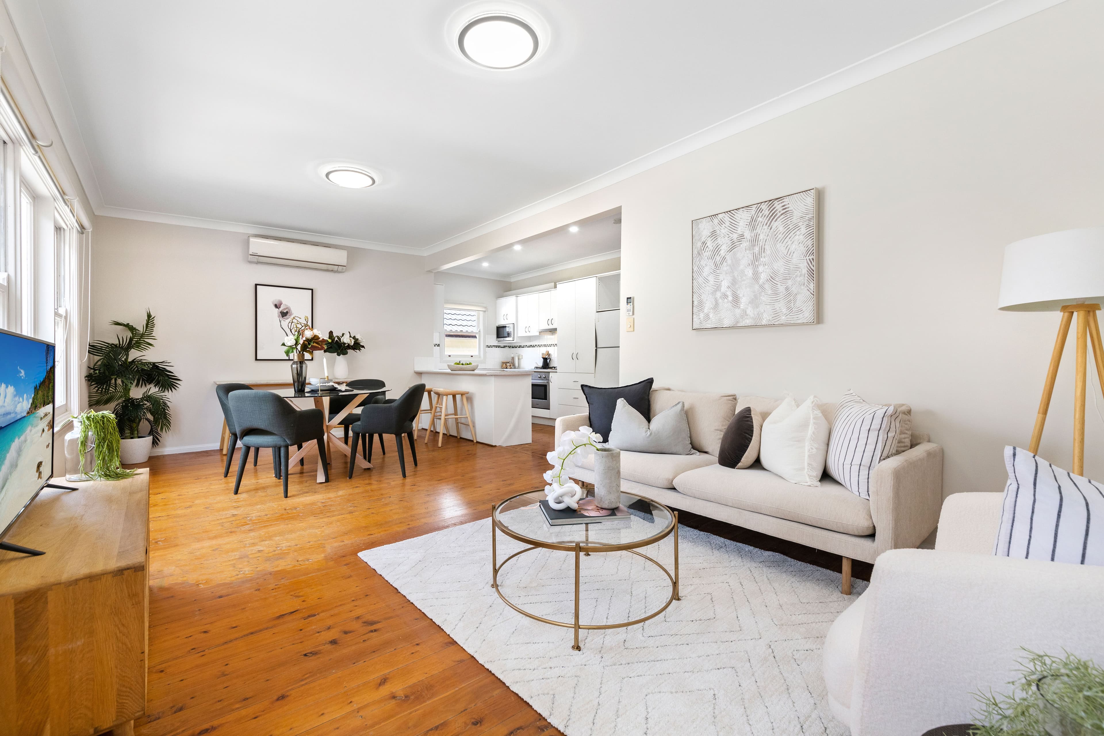 18 Adamson Avenue, Thornleigh NSW 2120, Thornleigh - Thumbnail 2