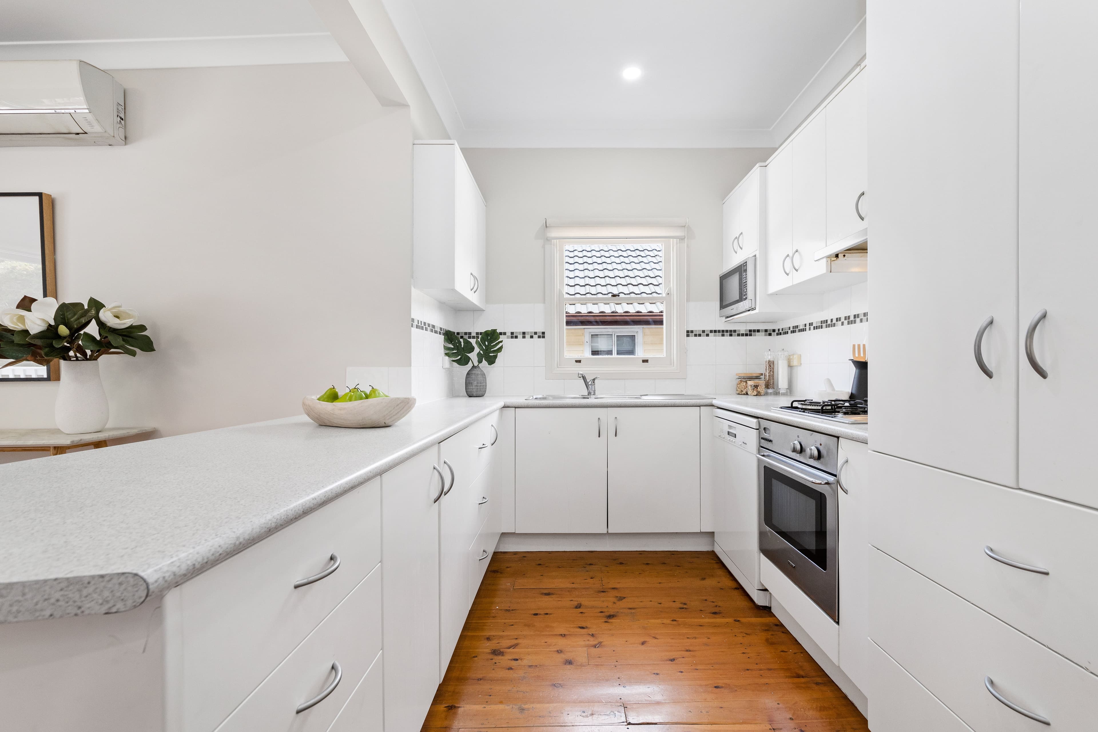 18 Adamson Avenue, Thornleigh NSW 2120, Thornleigh - Thumbnail 3