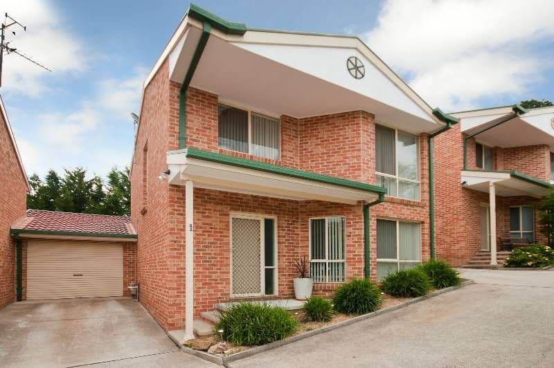 8B Booth Street, QUEANBEYAN NSW 2620, Queanbeyan East - Image 1