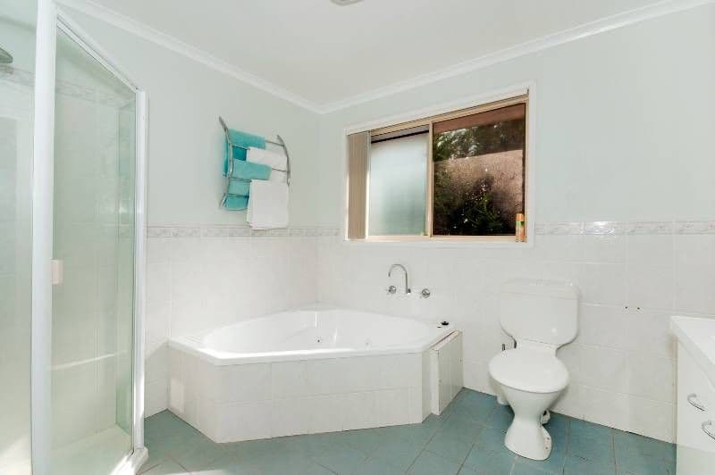 8B Booth Street, QUEANBEYAN NSW 2620, Queanbeyan East - Thumbnail 7