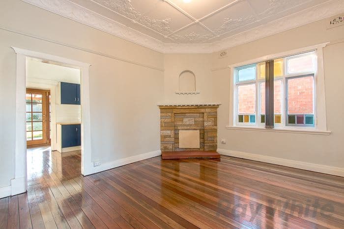 52 Barton Street, Mayfield NSW 2304, Mayfield - Thumbnail 3