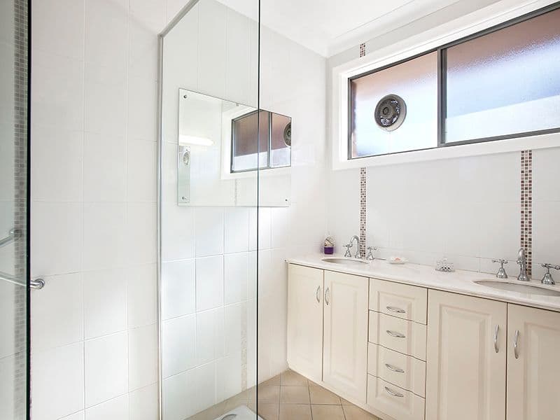 89 Port Hacking Road, Sylvania - Thumbnail 4