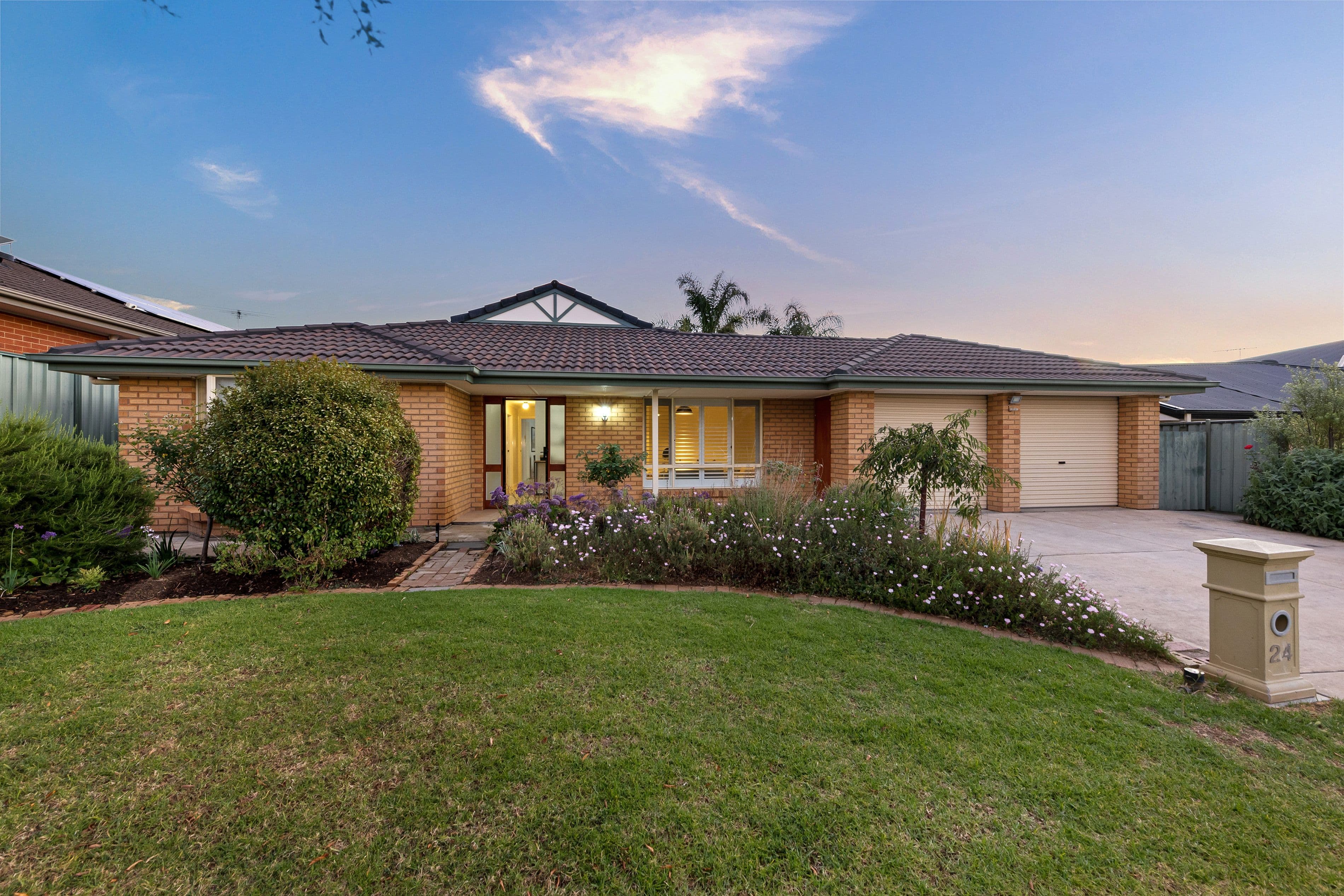 24 Sandstone Avenue, Walkley Heights SA 5098, Walkley Heights - Thumbnail 2