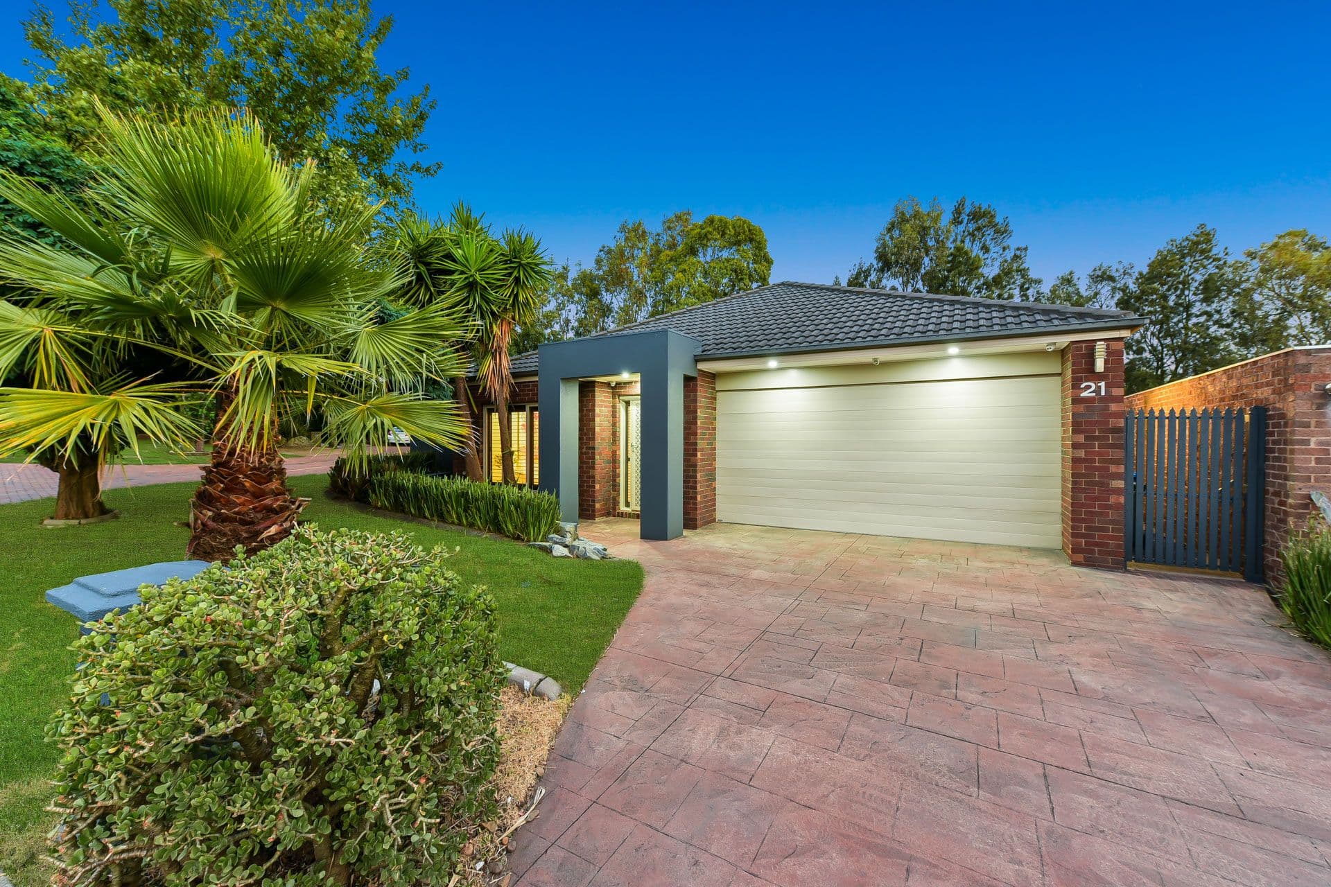 21 Mathoura Court, Berwick VIC 3806, Berwick - Image 1