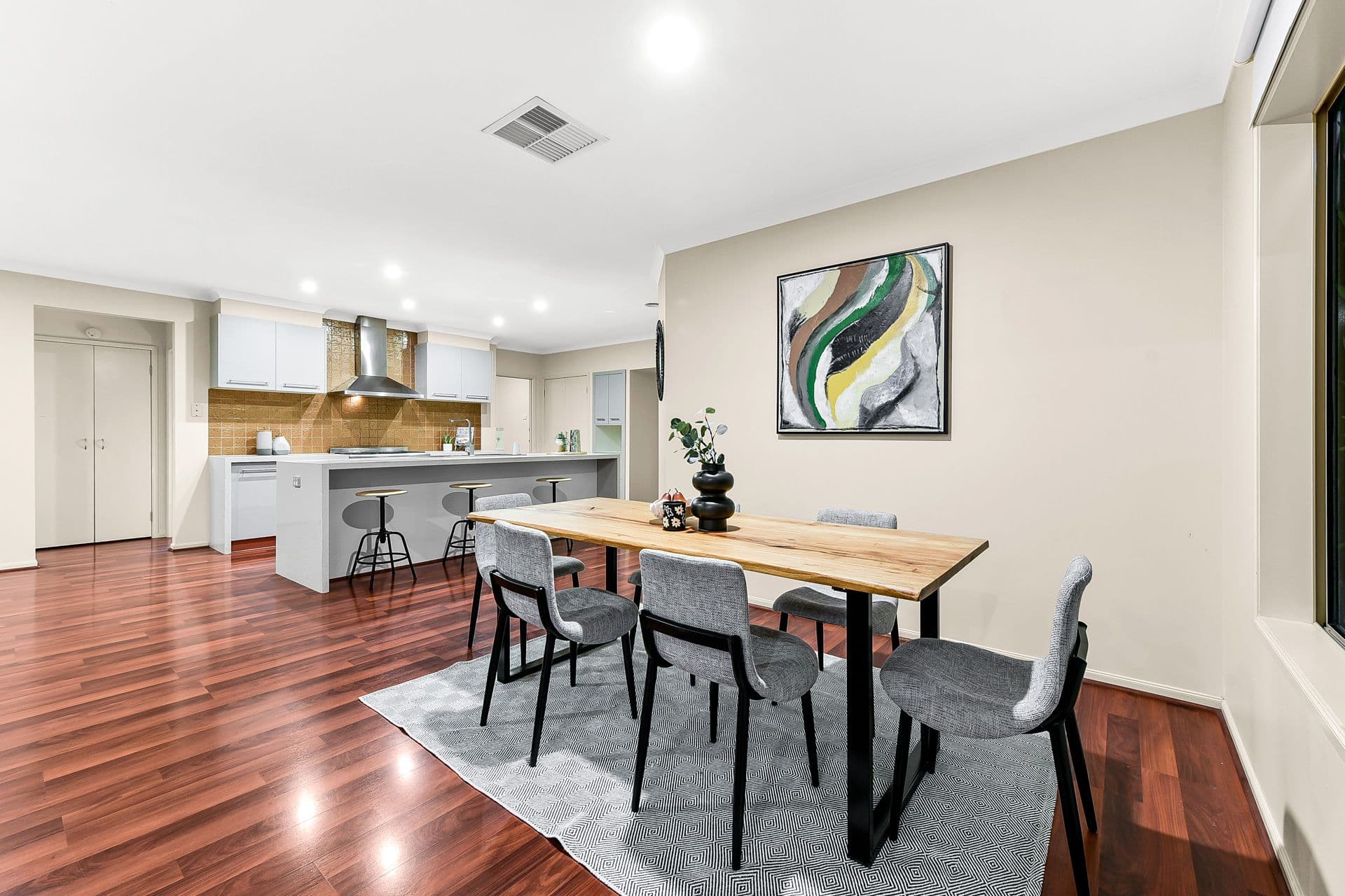 21 Mathoura Court, Berwick VIC 3806, Berwick - Thumbnail 5