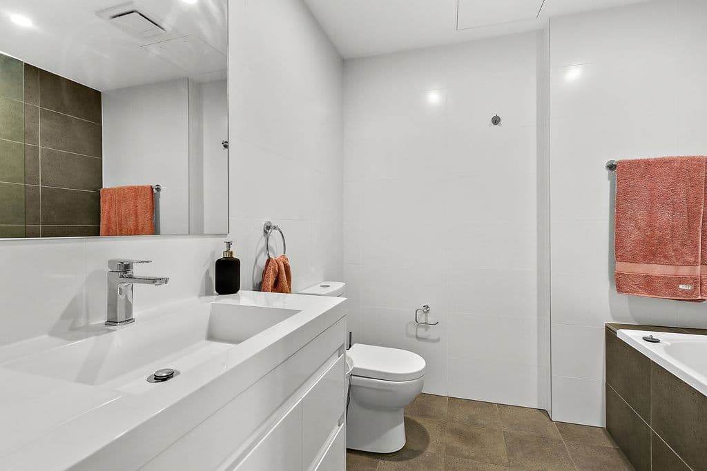 220/7 Russell Street, Corrimal - Thumbnail 5