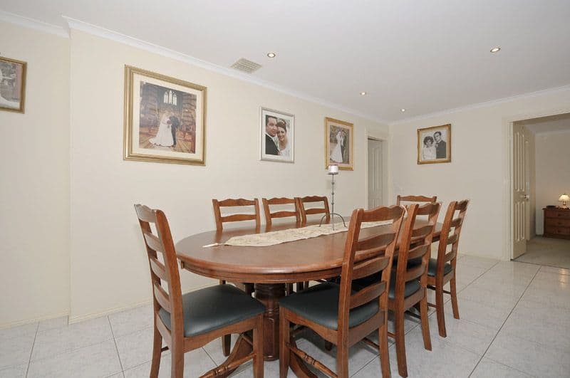 13 Quist Court, MILL PARK VIC 3082, Mill Park - Thumbnail 6