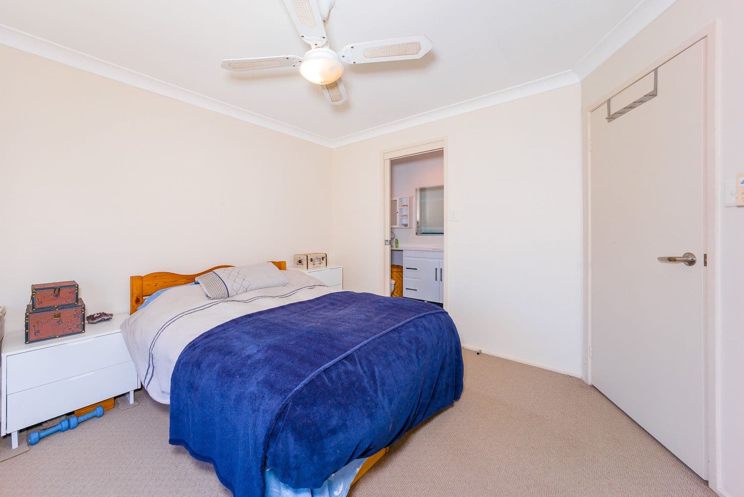 10 Dalgety Crescent, GREEN POINT NSW 2251, Green Point - Thumbnail 6
