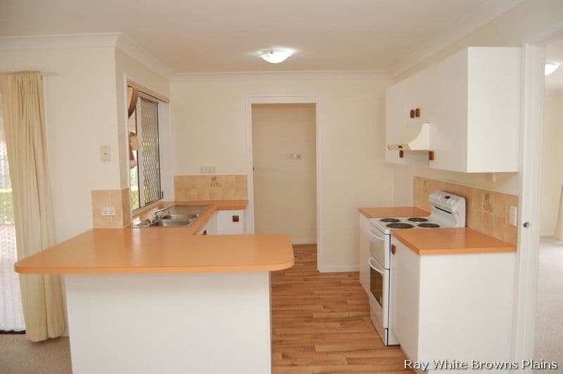 3 Savoy Court, BROWNS PLAINS QLD 4118, Browns Plains - Thumbnail 2