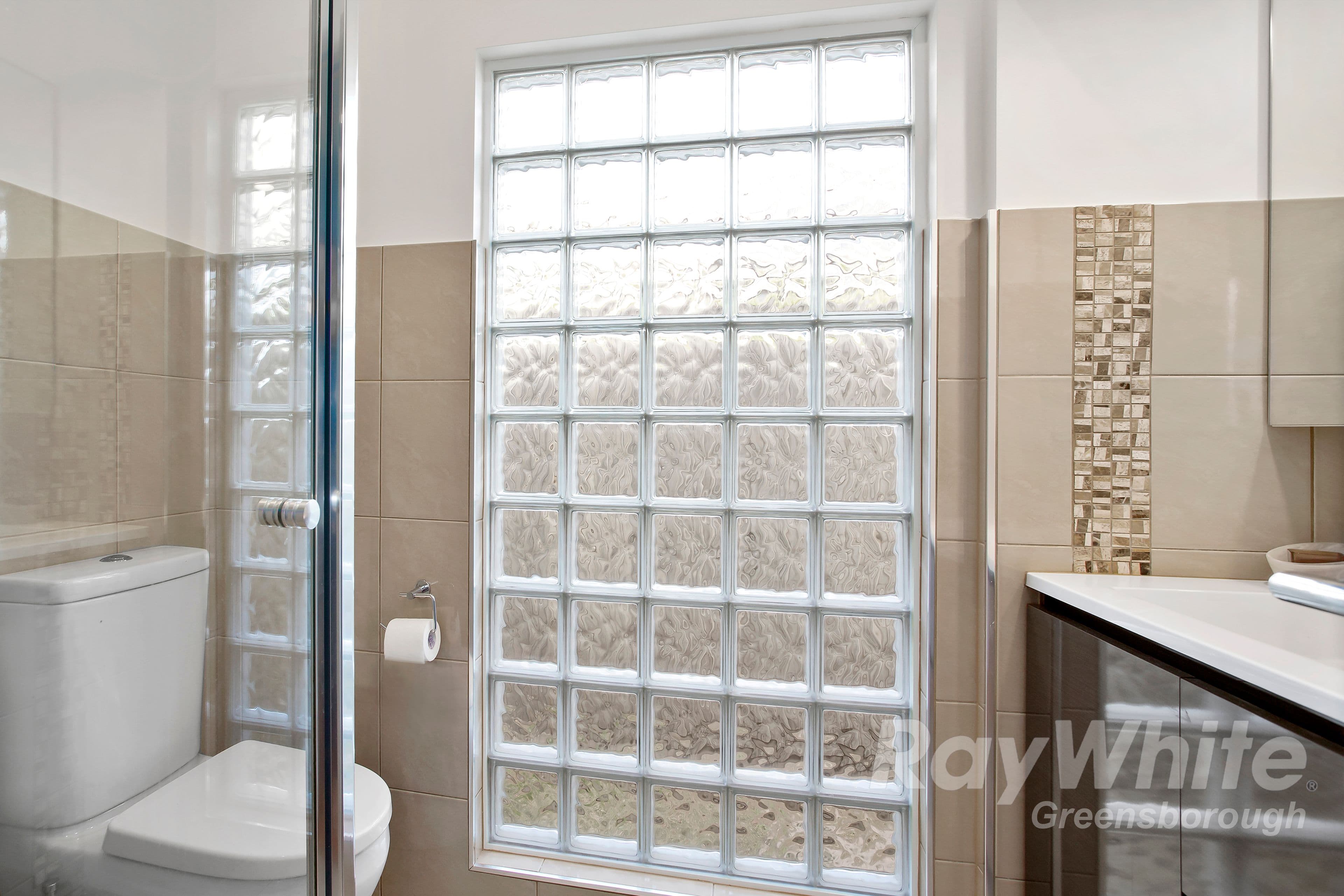 9 Ameily Crescent, Reservoir VIC 3073, Reservoir - Thumbnail 6