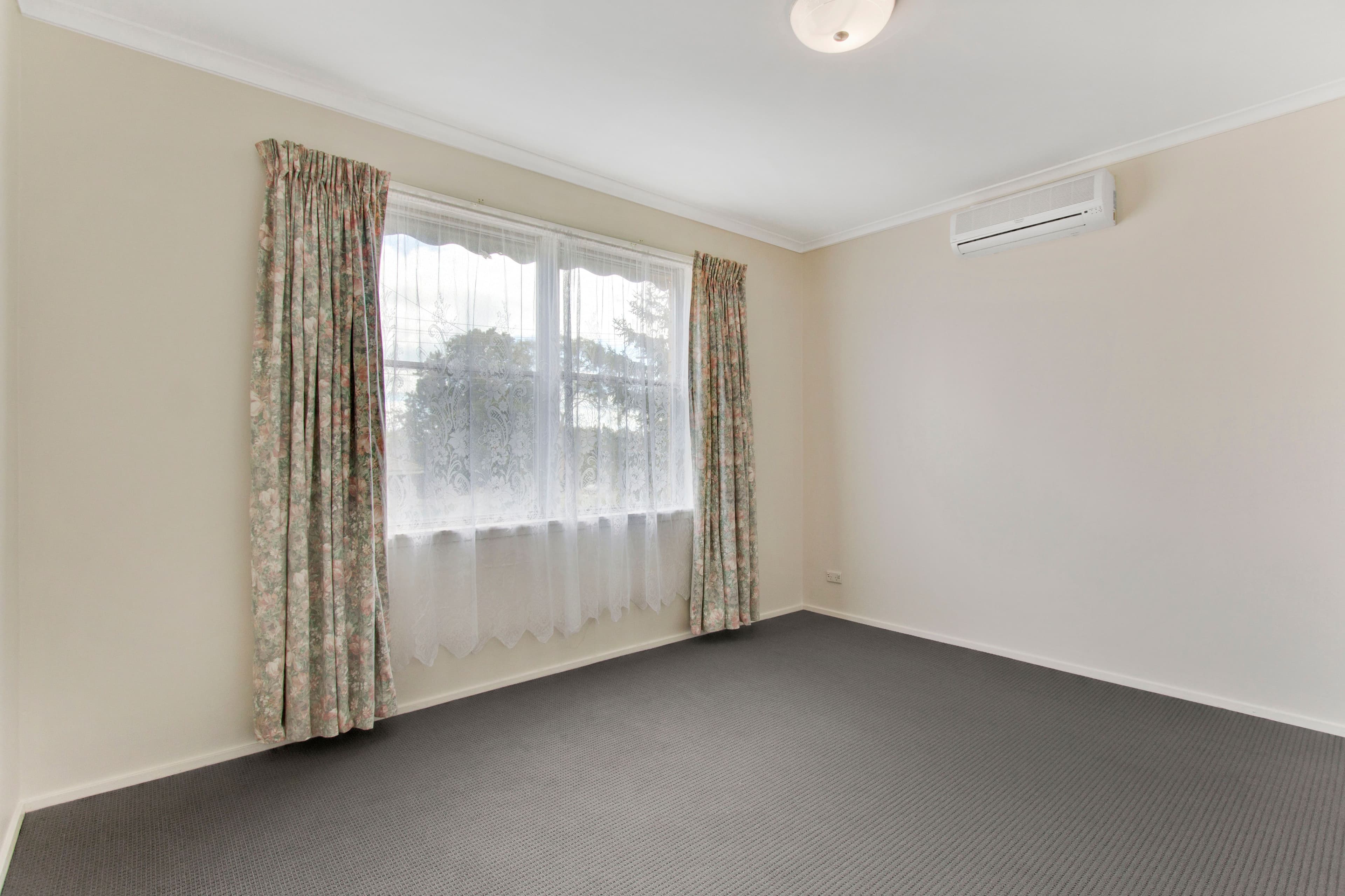 29 Rosemary Crescent, Frankston North VIC 3200, Frankston North - Thumbnail 6