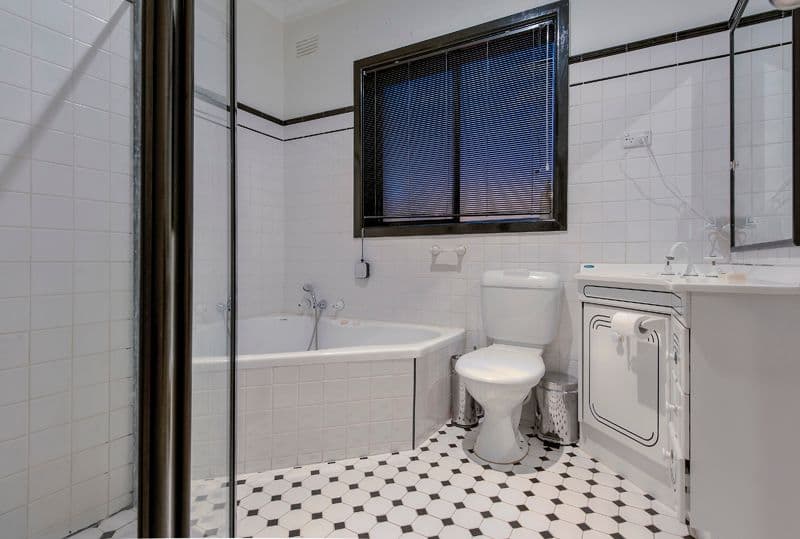 10 Hickford Street, Reservoir VIC 3073, Reservoir - Thumbnail 5
