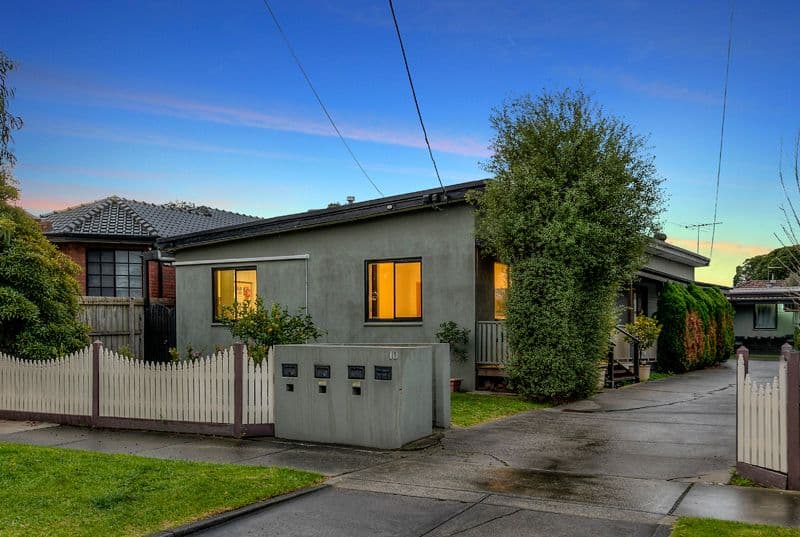 10 Hickford Street, Reservoir VIC 3073, Reservoir - Thumbnail 7