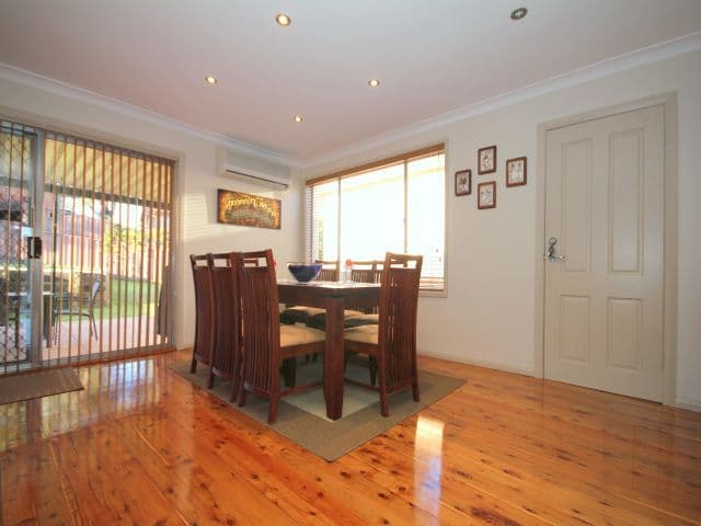 4 Pasley Road, GEORGES HALL NSW 2198, Georges Hall - Thumbnail 6