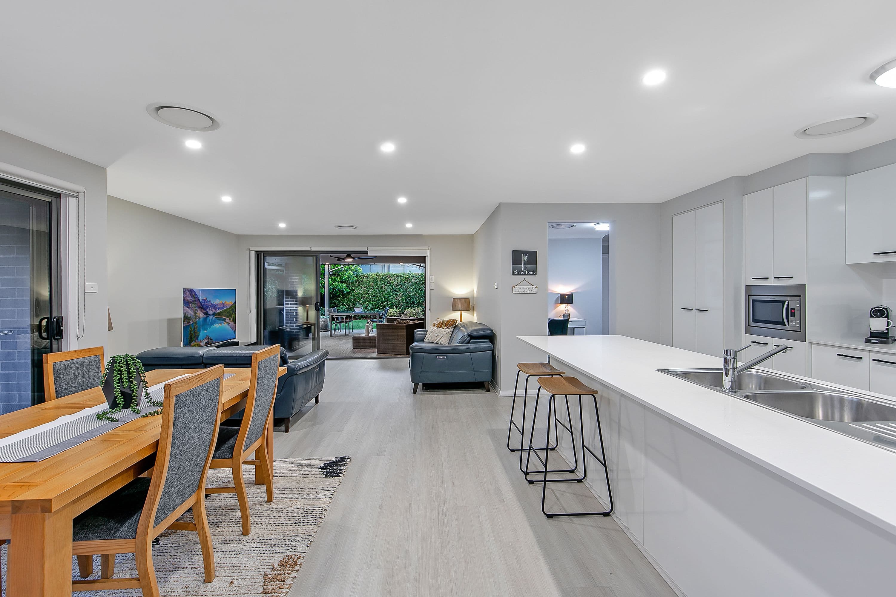 18 Murrayfield Avenue, North Kellyville NSW 2155, North Kellyville - Thumbnail 3