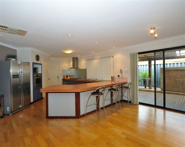 2 Kerver Way, PORT KENNEDY WA 6172, Port Kennedy - Thumbnail 3