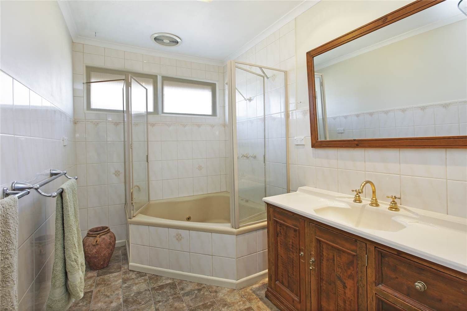 52 Rollins Road, BELL POST HILL VIC 3215, Bell Post Hill - Thumbnail 8
