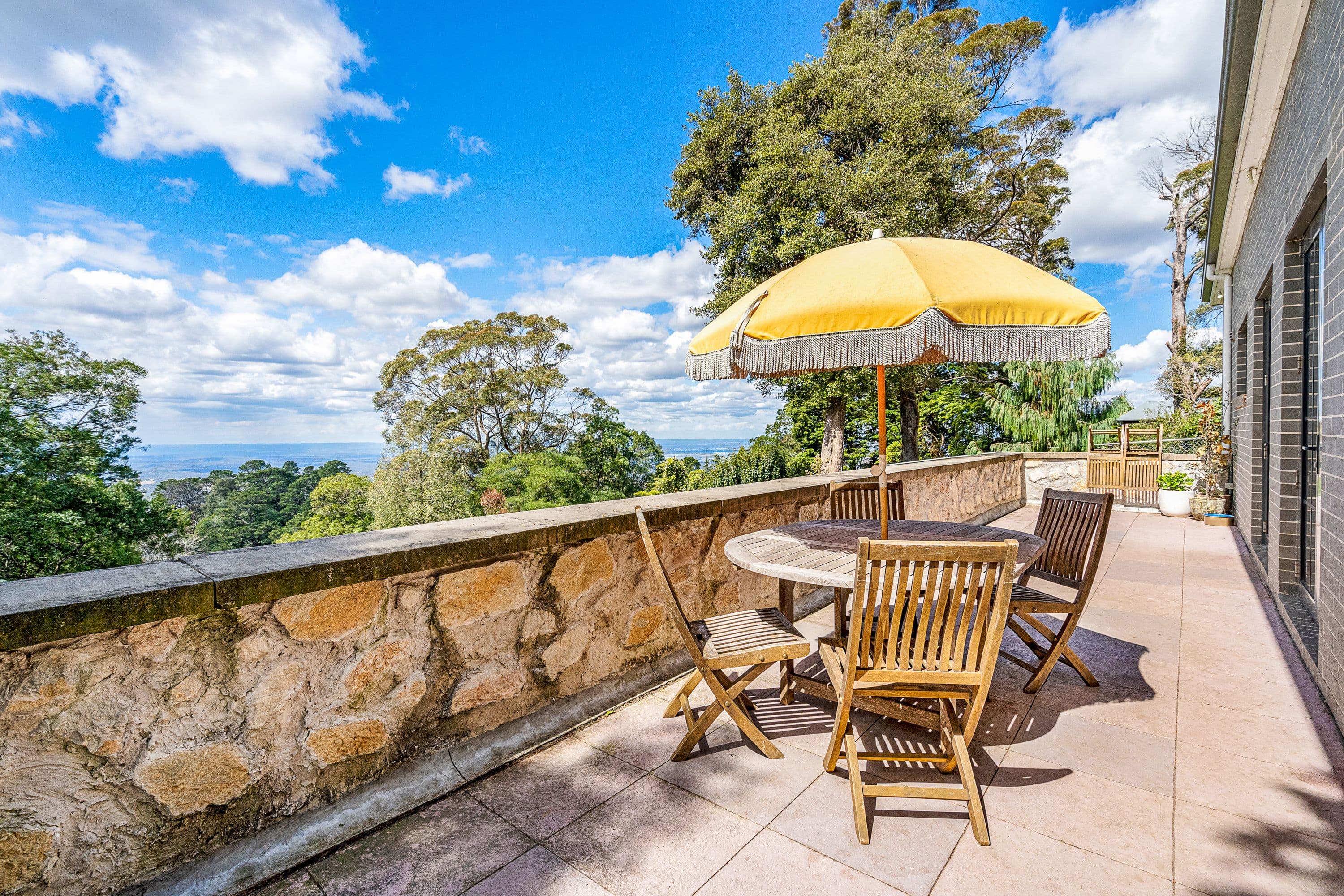 98 Warks Hill Road, Kurrajong Heights NSW 2758, Kurrajong Heights - Thumbnail 2