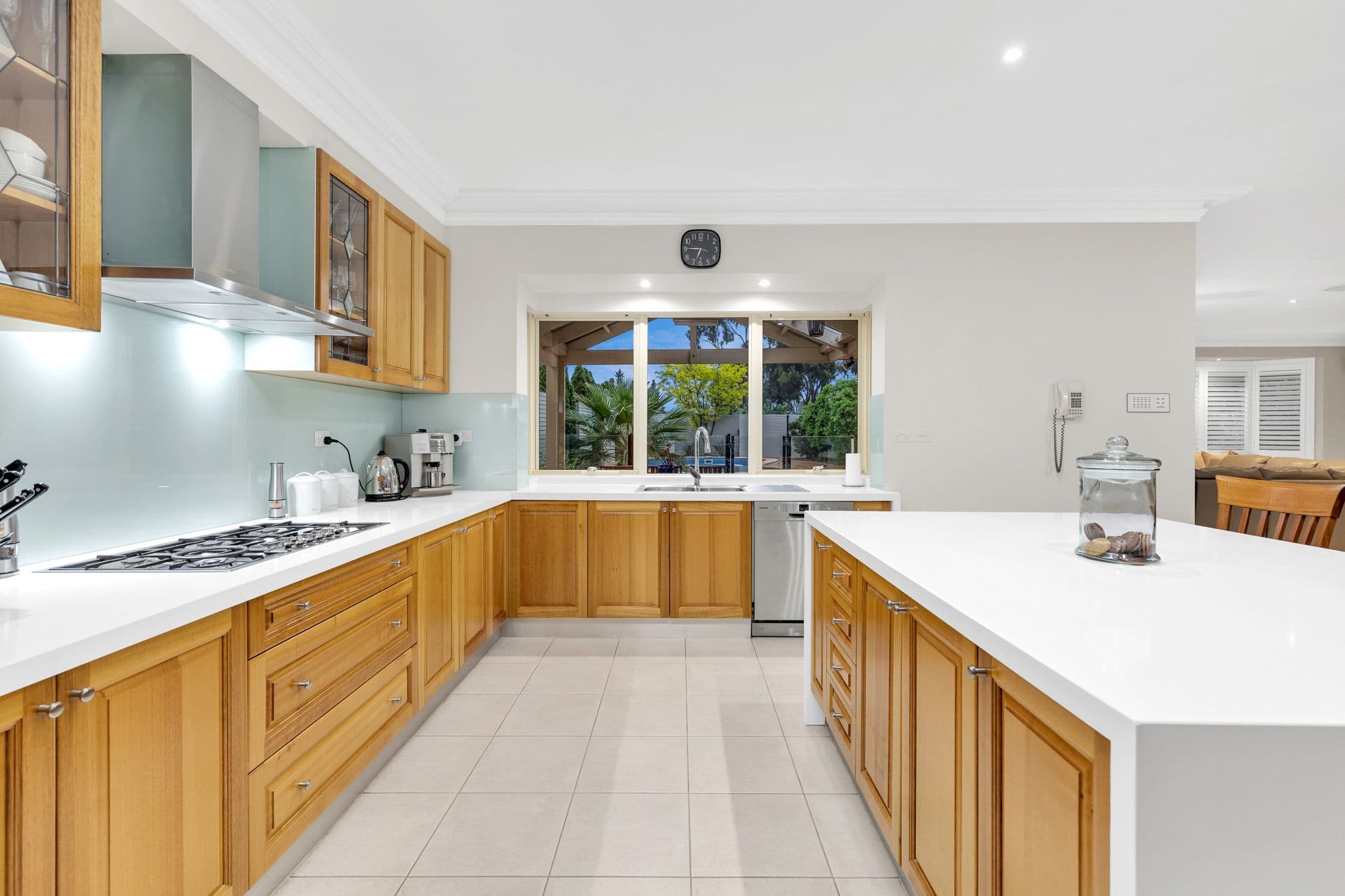 28 Hastings Avenue, Hoppers Crossing VIC 3029, Hoppers Crossing - Thumbnail 4