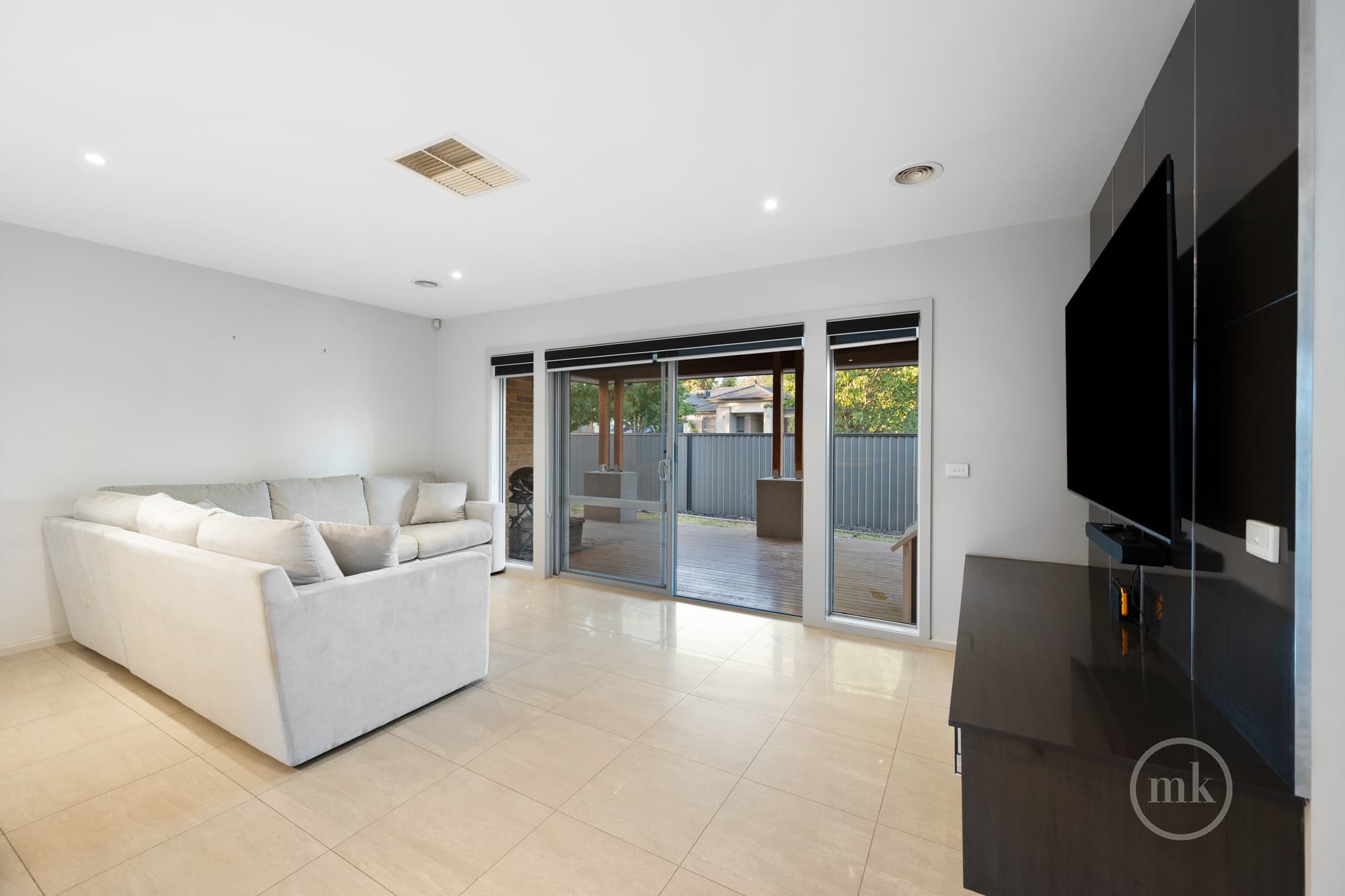 2 Gallagher Way, Mernda, Mernda - Thumbnail 2