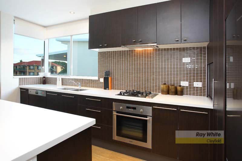 32 Vine Street, CLAYFIELD QLD 4011, Clayfield - Thumbnail 4