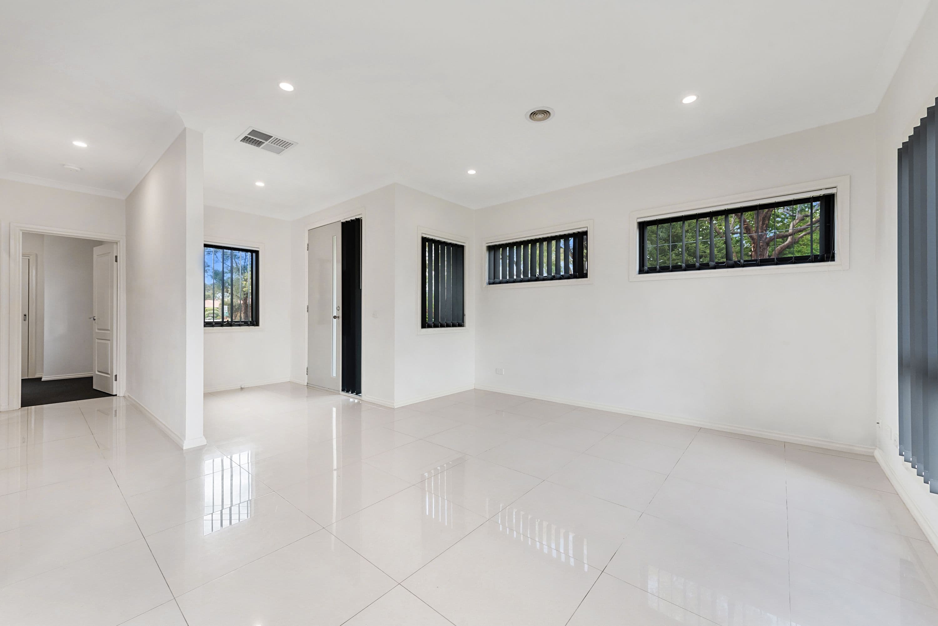 23 Hamilton Road, Bayswater North VIC 3153, Bayswater North - Thumbnail 3