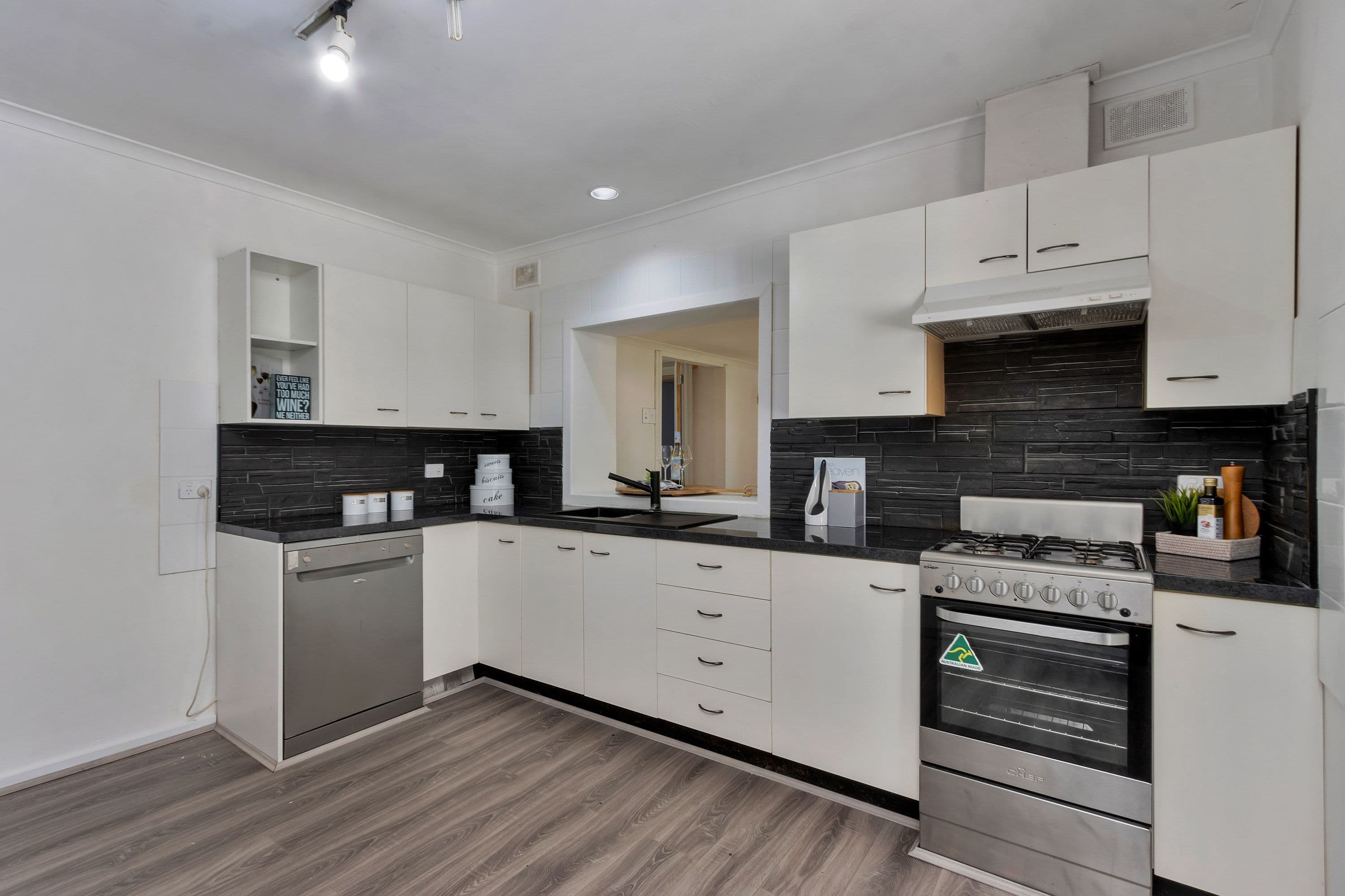 9 Turnworth Street, Elizabeth Downs SA 5113, Elizabeth Downs - Thumbnail 4