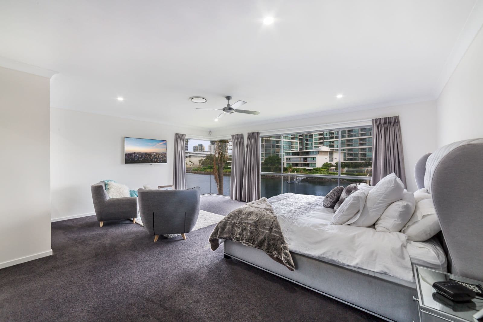 129 Allambi Avenue, Broadbeach Waters QLD 4218, Broadbeach Waters - Thumbnail 6