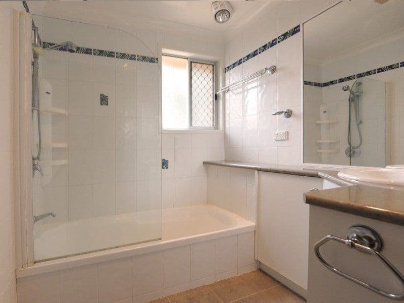18 Glendower Street, MOUNT LOFTY QLD 4350, Mount Lofty - Thumbnail 4