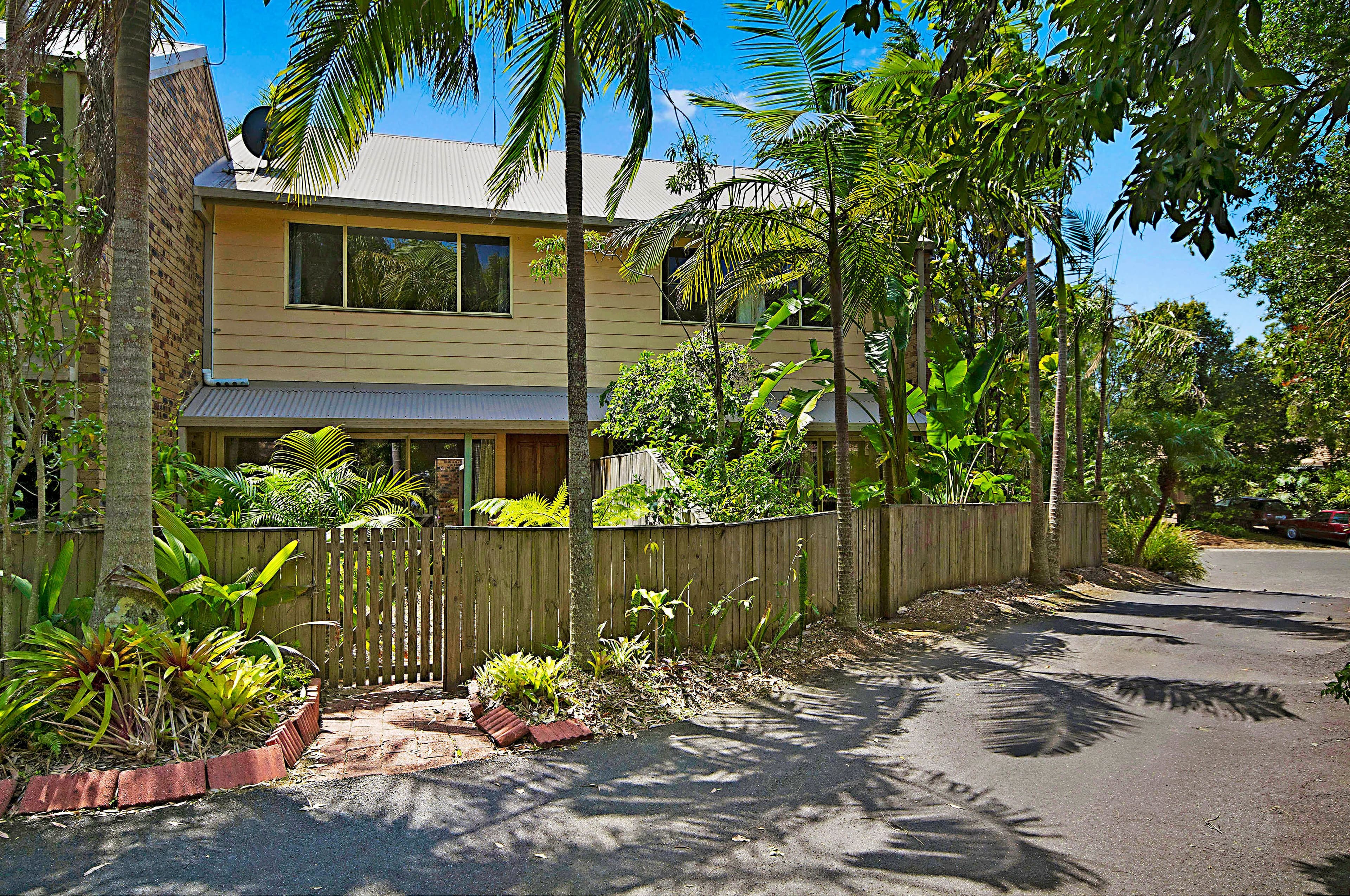 1 Belongil Crescent, Byron Bay NSW 2481, Byron Bay - Image 1