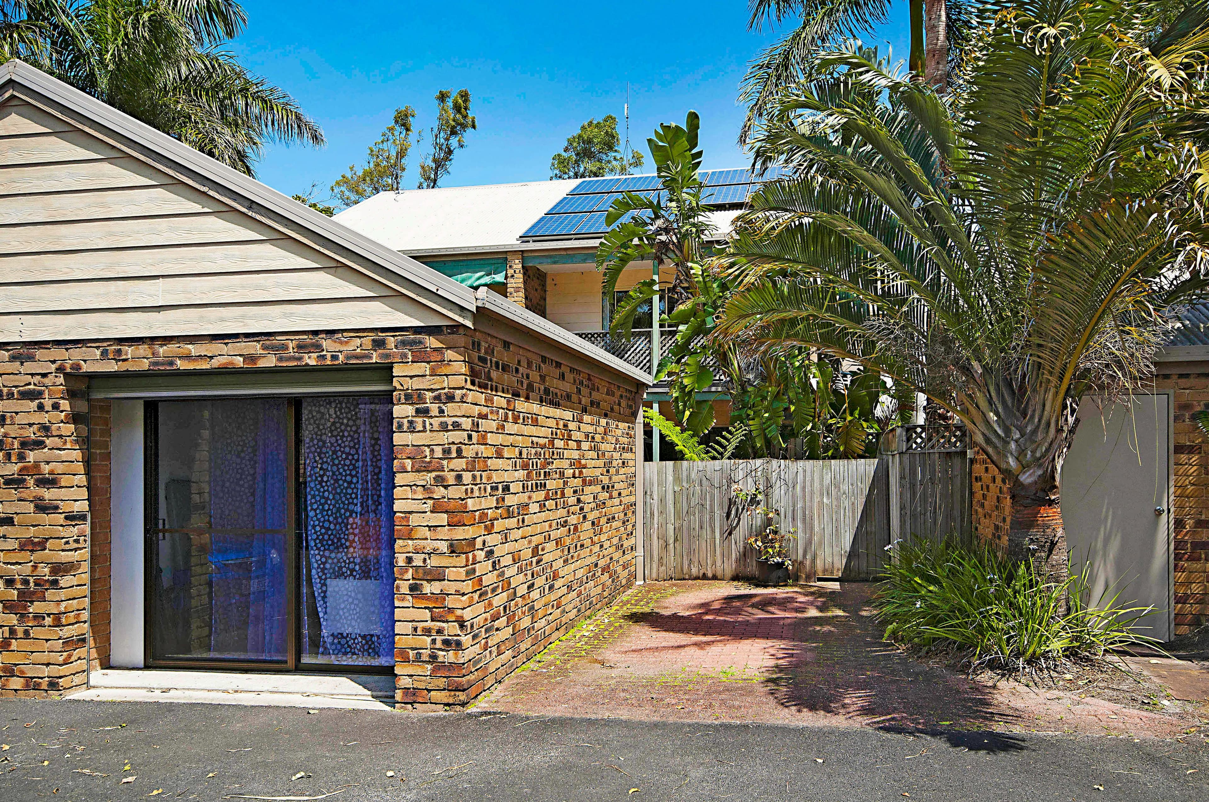 1 Belongil Crescent, Byron Bay NSW 2481, Byron Bay - Thumbnail 4