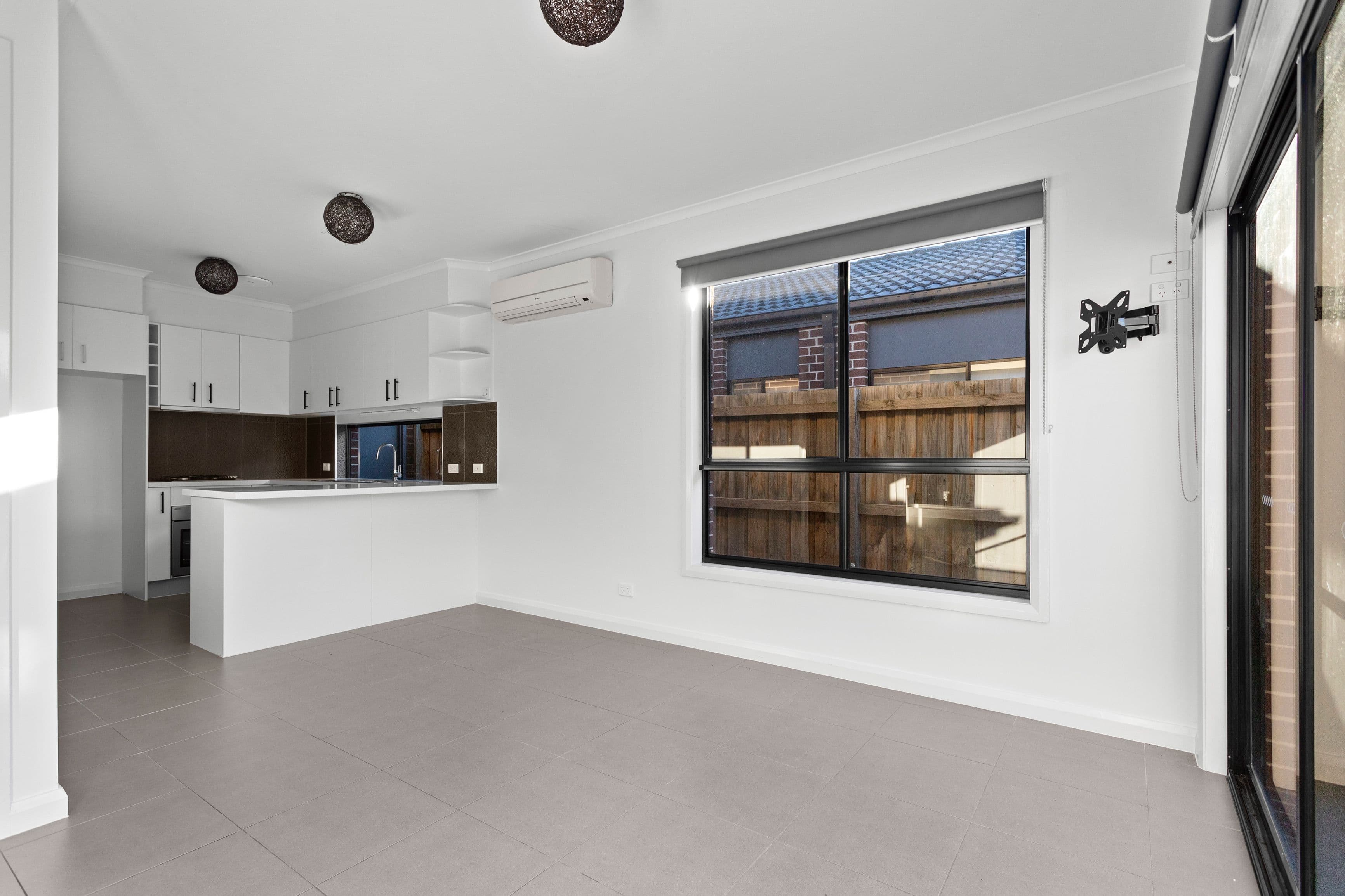 13 Garth Place, Epping VIC 3076, Epping - Thumbnail 5